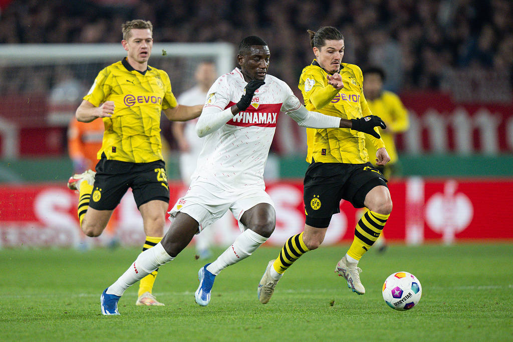 德甲：斯图加特 VS 门兴格拉德巴赫，新赛季首轮的激烈碰撞